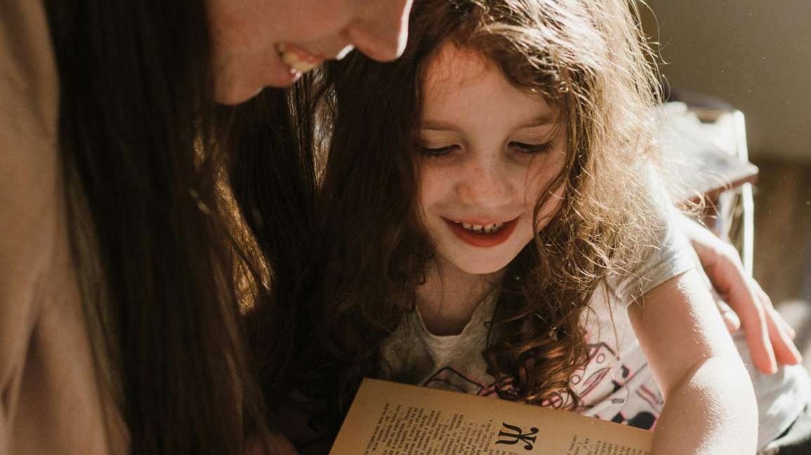 🌱 Rolul poveștilor terapeutice în dezvoltarea emoțională a copiilor