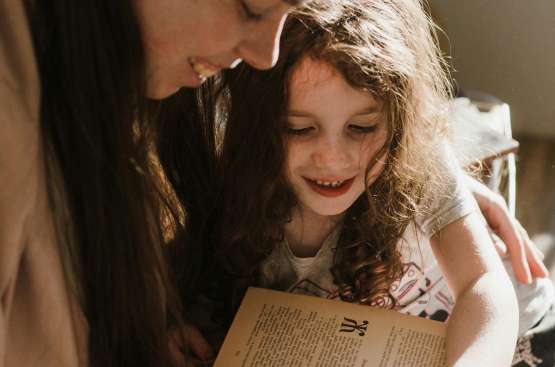 🌱 Rolul poveștilor terapeutice în dezvoltarea emoțională a copiilor